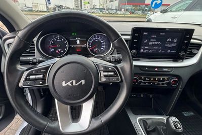 Kia Ceed 1.5 T-GDI M