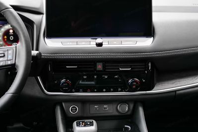 Nissan X-Trail Tekna 1.5 MCVT XTRONIC 2WD