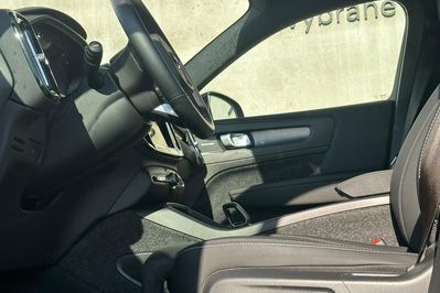 Volvo XC40 B3 Plus Dark