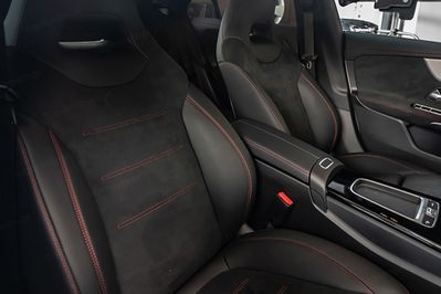 Mercedes CLA 200 AMG Line