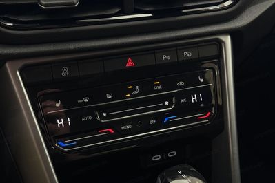 Volkswagen T-ROC 1.5 TSI Life DSG