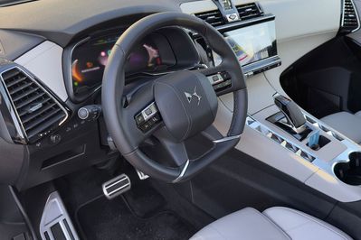 DS DS7 Etoile 4x4 1.6 E-Tense Plug-In Hybrid