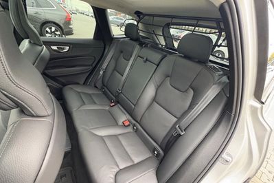 Volvo XC60 T6 Plug-In Hybrid AWD Plus Dark