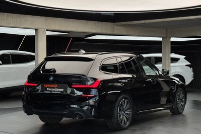 BMW Seria 3 330e PHEV xDrive M Sport aut