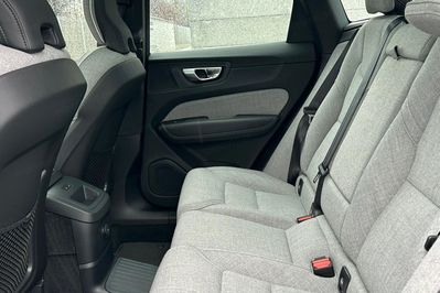 Volvo XC60 T6 Plug-In Hybrid AWD Ultra Dark aut