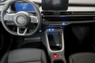 Jeep Avenger Overland 4xe 1.2 T3 mHEV eDCT6