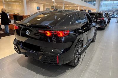 BMW iX2 eDrive20 M Sport