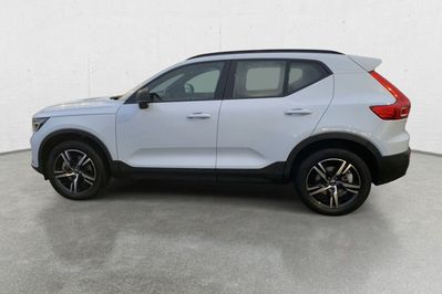 Volvo XC40 B3 Plus Dark aut