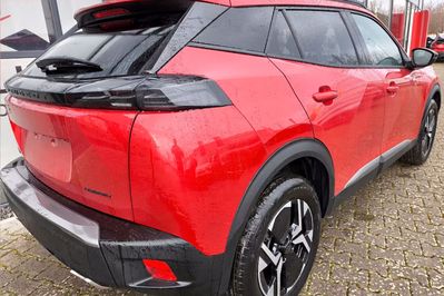 Peugeot 2008 Allure e-DCS 1.2 mHEV