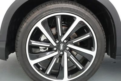 Bestune T77 1.5T Business DCT