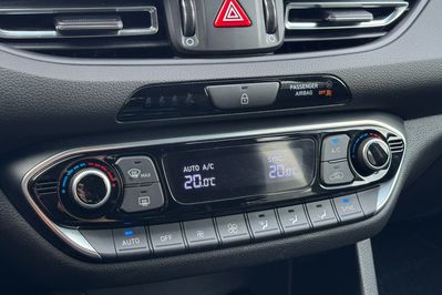 Hyundai i30 1.0 T-GDI Smart