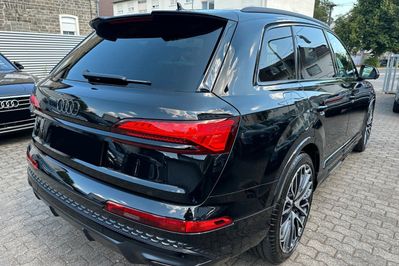Audi Q7 TDI quattro S Line