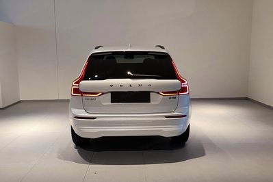 Volvo XC60 B5 AWD Core