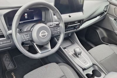 Nissan Qashqai 1.3 DIG-T N-Connecta Xtronic