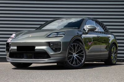 Porsche Macan 4