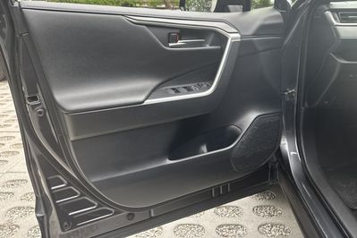 Toyota RAV4 Selection 2.5 Hybrid