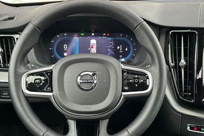 Volvo XC60 B5 B AWD Plus Black Edition aut