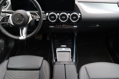 Mercedes GLA 220 4-Matic Progressive