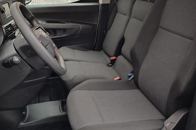 Toyota Proace City Long Active