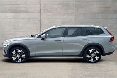 Volvo V60 Cross Country Core B4 D AWD