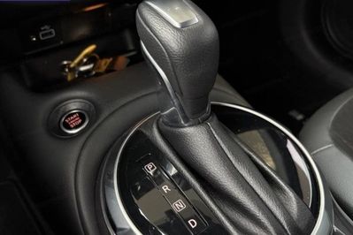 Nissan Juke 1.0 DIG-T N-Connecta