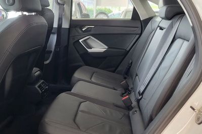 Audi Q3 35 TFSI mHEV S tronic