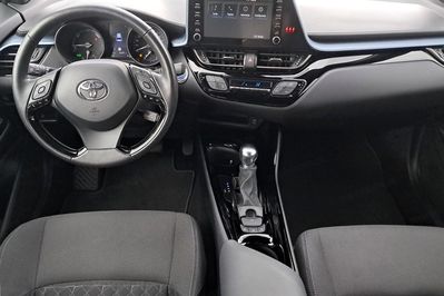 Toyota C-HR Style