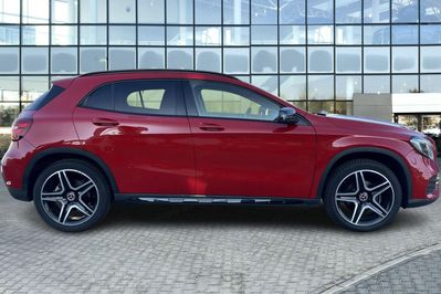 Mercedes GLA 200 7G-DCT AMG Line