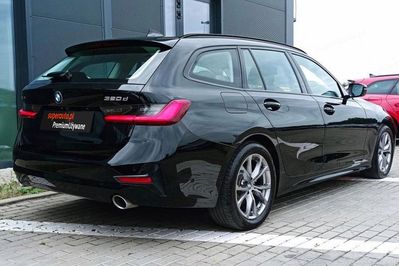 BMW Seria 3 320d xDrive Sport Line sport-aut