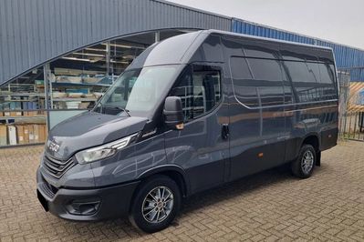 Iveco Daily 35S18 12m3