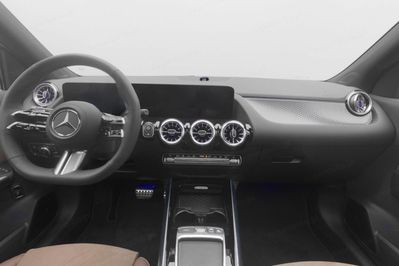 Mercedes GLA 200 AMG Line