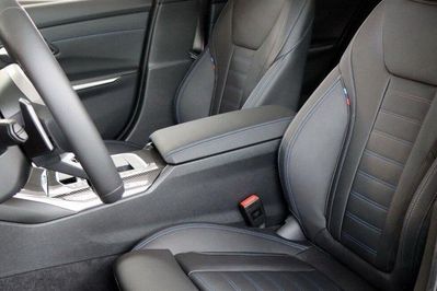 BMW Seria 3 330i xDrive M Sport