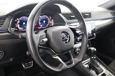 Skoda Superb 2.0 Tdi Scr Sportline Dsg