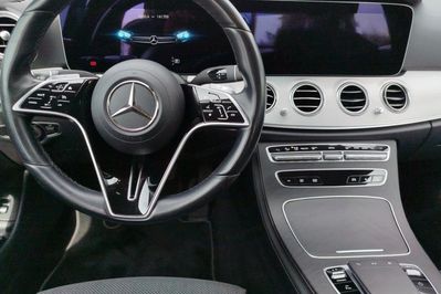 Mercedes Klasa E 220 d Avantgarde