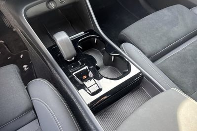 Volvo XC40 T5 Plug-In Hybrid Plus Bright