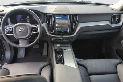 Volvo XC60 T6 Plug-In Hybrid AWD Plus Dark