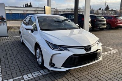 Toyota Corolla Comfort 1.5 benzyna