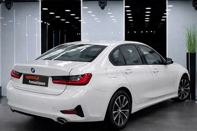 BMW Seria 3 318i Advantage