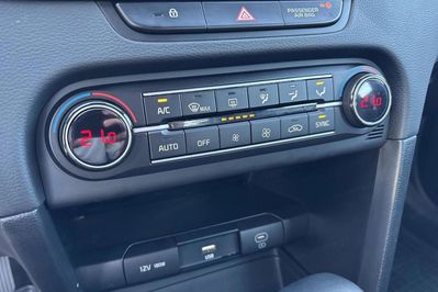 Kia Ceed 1.5 T-GDI M