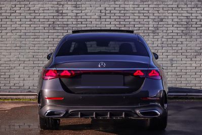 Mercedes Klasa E 300 e 4-Matic AMG