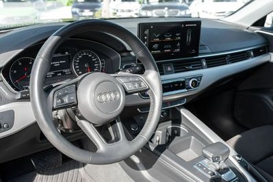 Audi A4 Avant 35 TDI