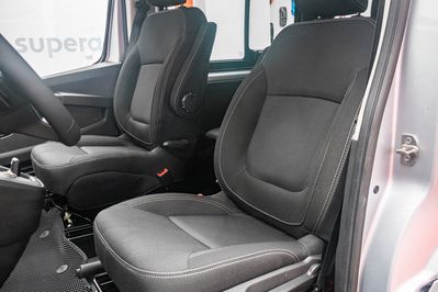 Renault Trafic Kombi L2H1 AT9