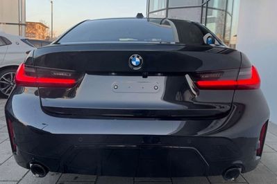 BMW Seria 3 330i xDrive M Sport