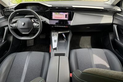 Peugeot 308 BlueHDi Allure S&S EAT8