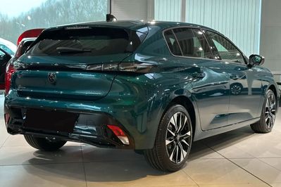 Peugeot 308 Allure 1.2 mHEV e-DCS6