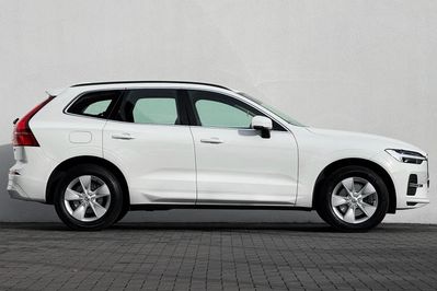 Volvo XC60 B4 B Momentum Pro