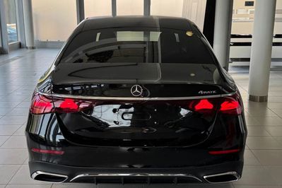 Mercedes Klasa E 220 d  4-Matic AMG