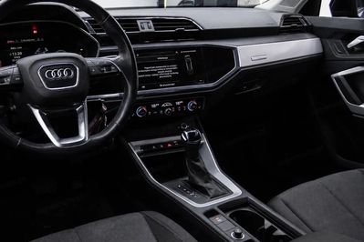 Audi Q3 35 TFSI mHEV S tronic