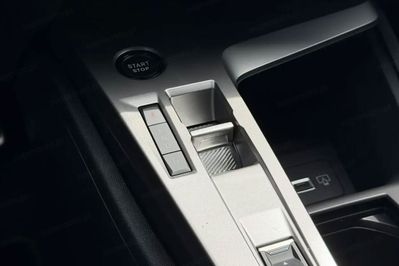 Peugeot 308 GT S&S e-DCS6 1.2 mHEV