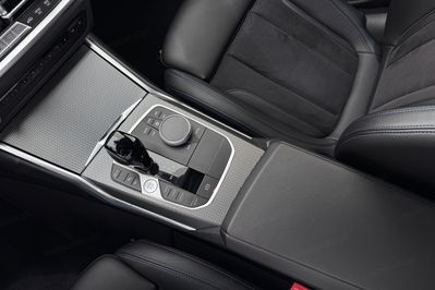 BMW Seria 3 Touring 330e xDrive M Sport